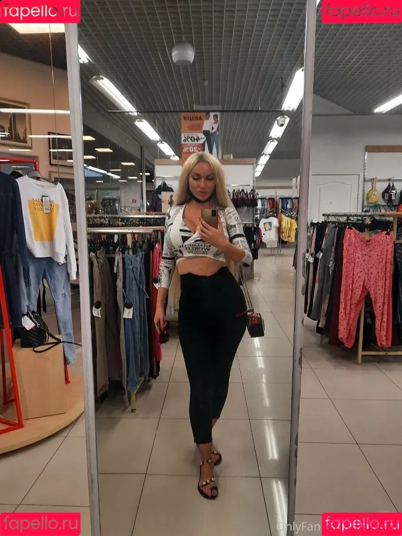 hottanuysha Onlyfans Photo Gallery 
