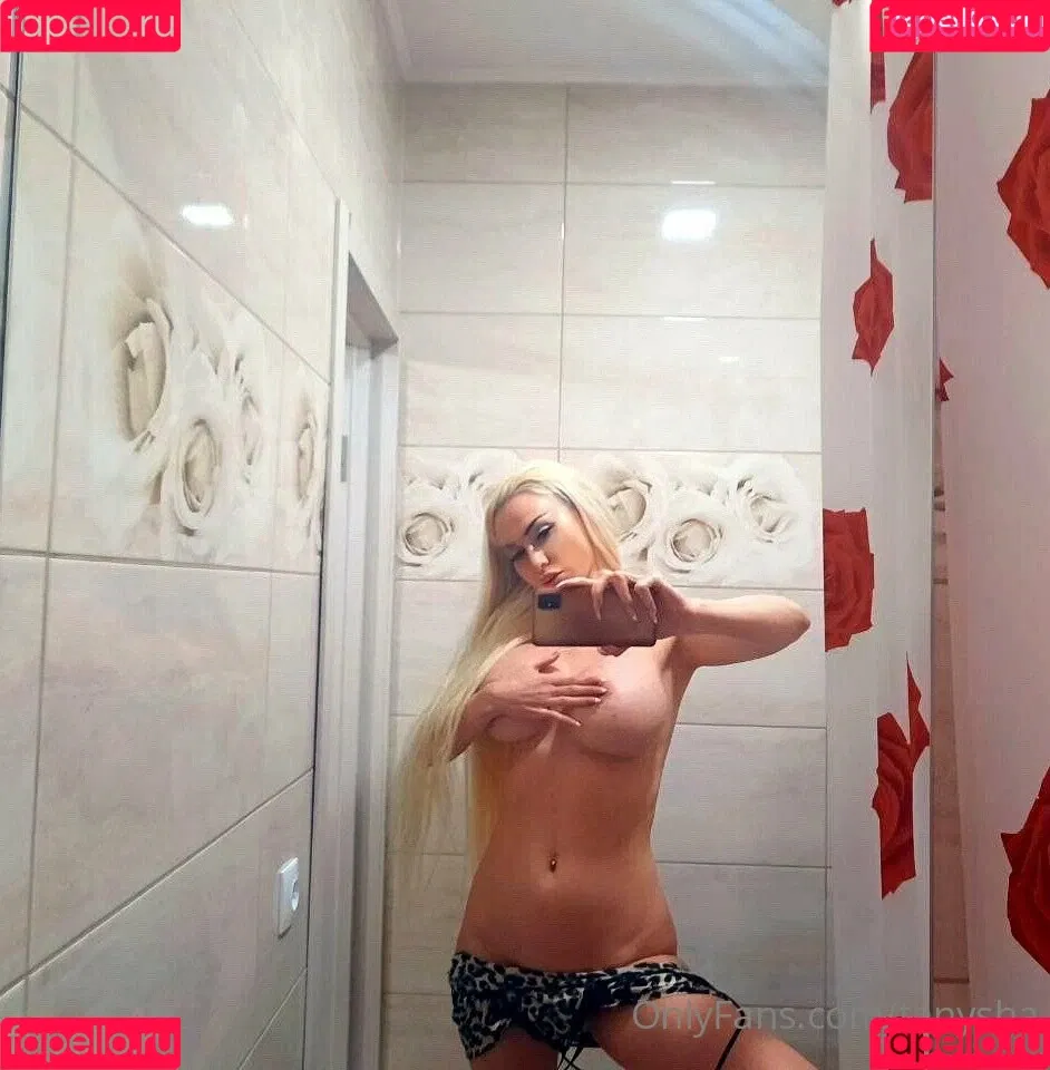hottanuysha Onlyfans Photo Gallery 