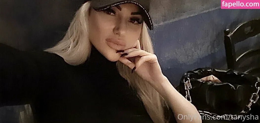 hottanuysha Onlyfans Photo Gallery 