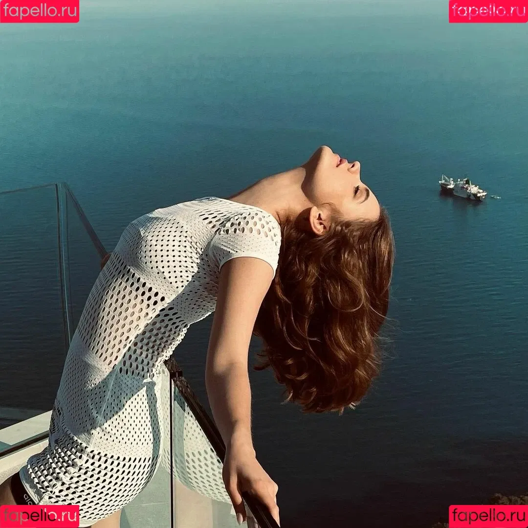 Barbara Palvin Onlyfans Photo Gallery 