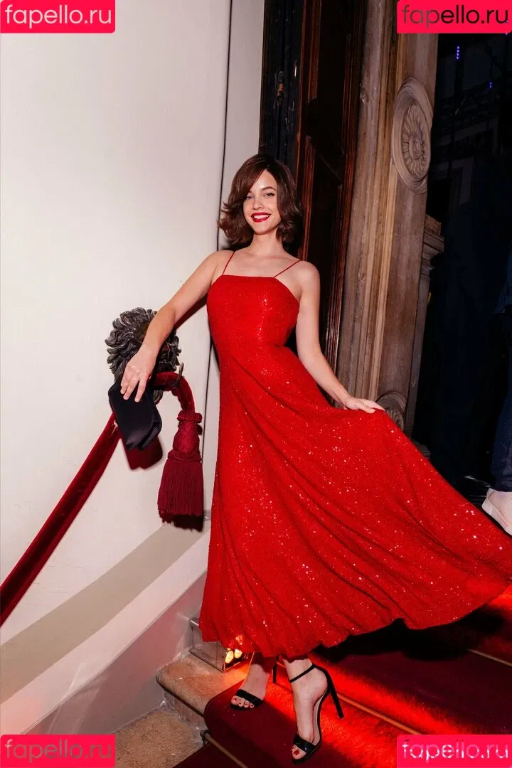 Barbara Palvin Onlyfans Photo Gallery 