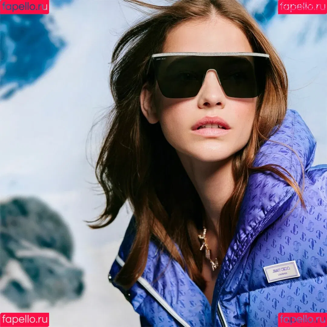 Barbara Palvin Onlyfans Photo Gallery 
