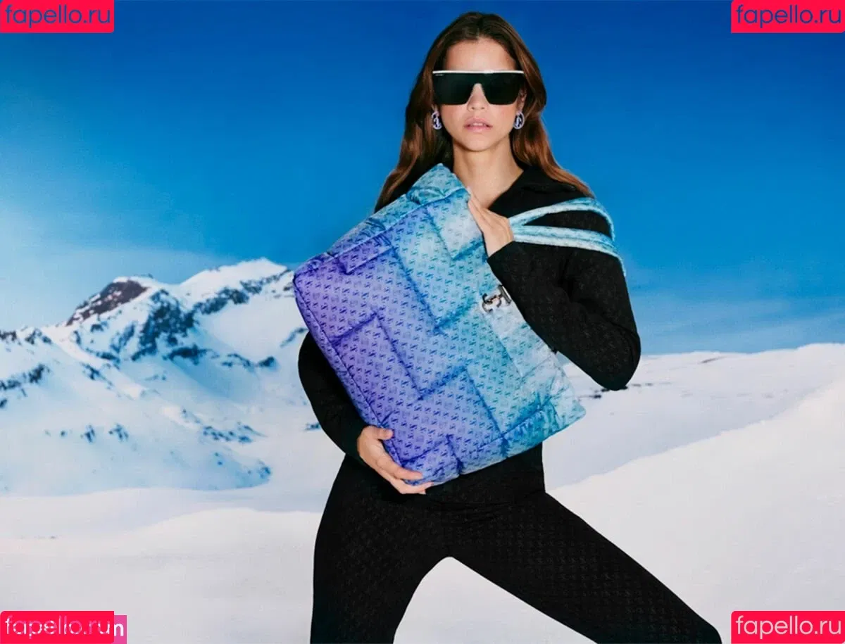 Barbara Palvin Onlyfans Photo Gallery 