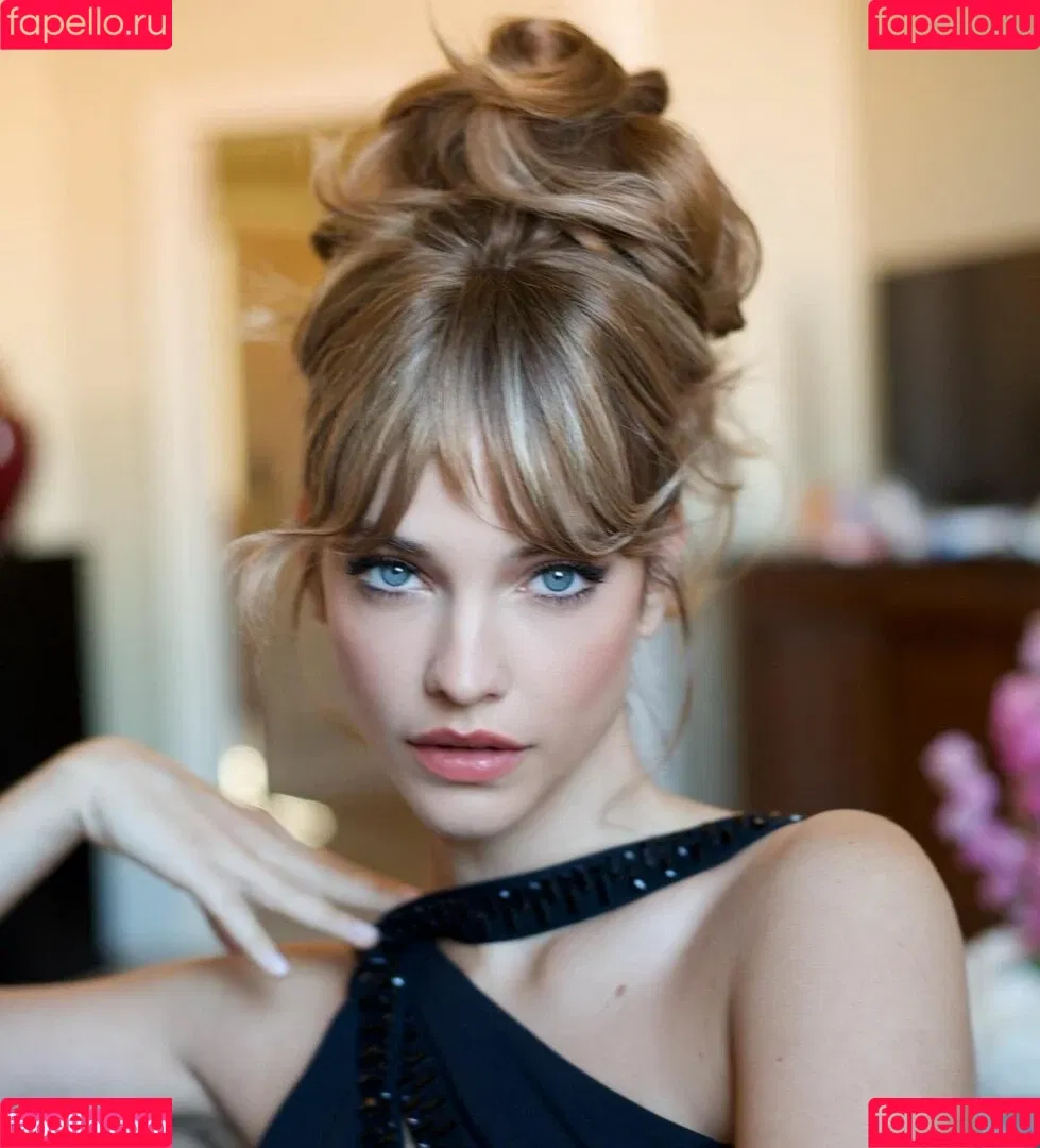 Barbara Palvin Onlyfans Photo Gallery 