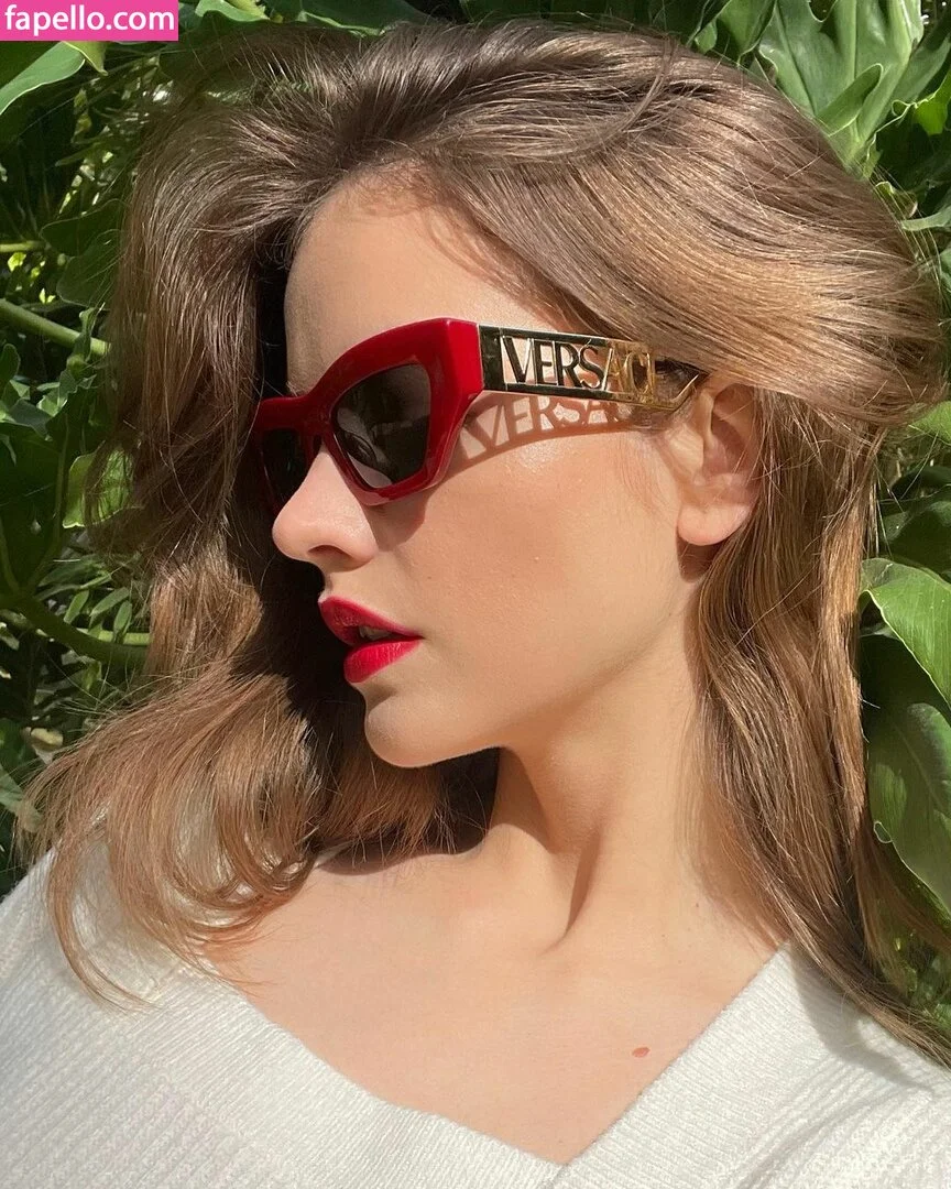 Barbara Palvin Onlyfans Photo Gallery 