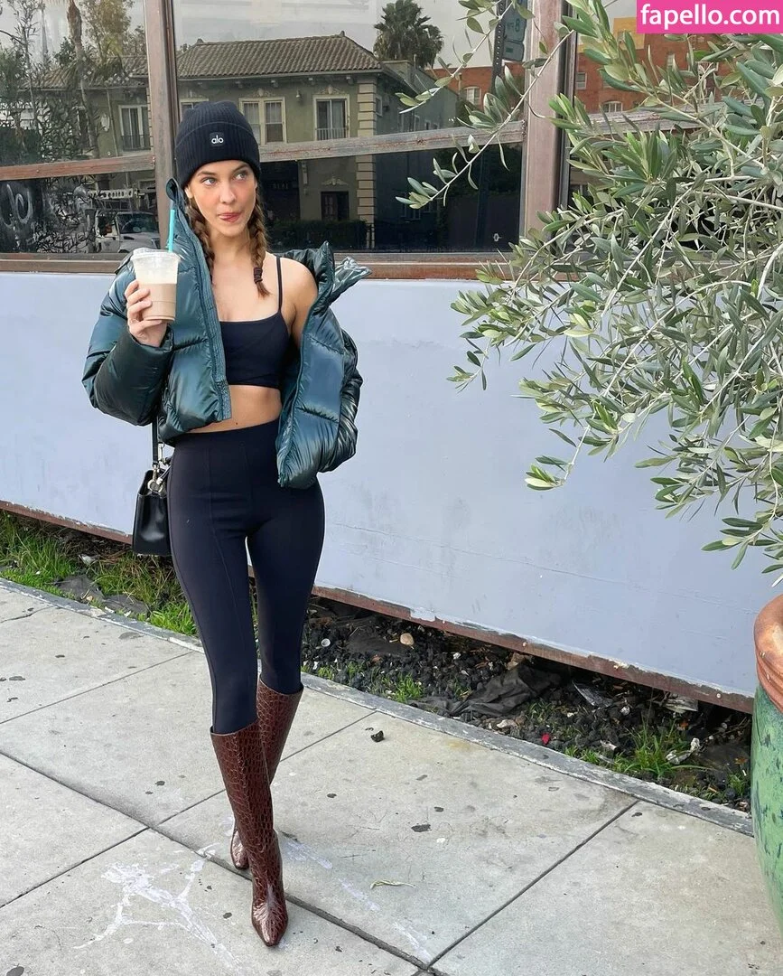 Barbara Palvin Onlyfans Photo Gallery 