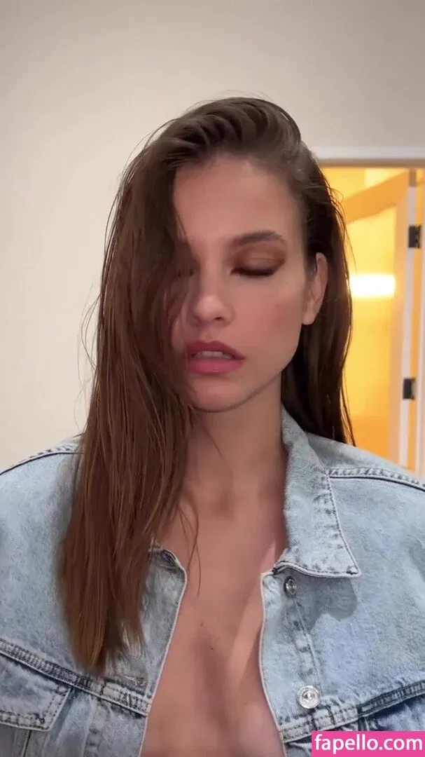 Barbara Palvin Onlyfans Photo Gallery 