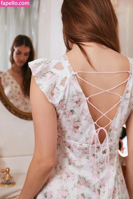 Barbara Palvin Onlyfans Photo Gallery 