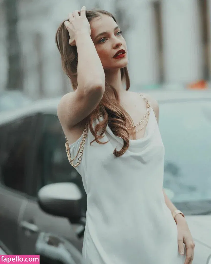 Barbara Palvin Onlyfans Photo Gallery 