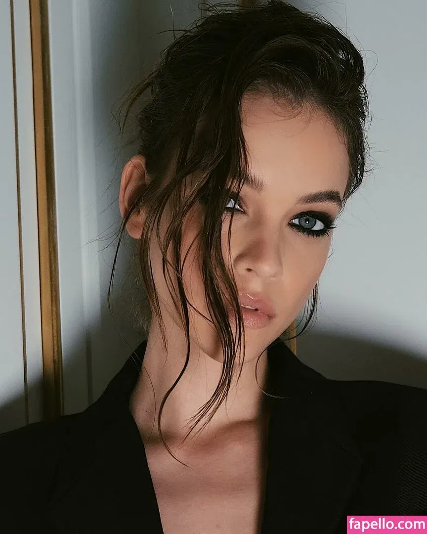 Barbara Palvin Onlyfans Photo Gallery 
