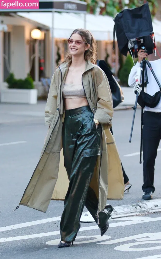 Barbara Palvin Onlyfans Photo Gallery 