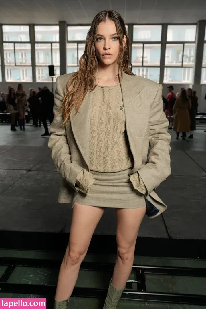 Barbara Palvin Onlyfans Photo Gallery 