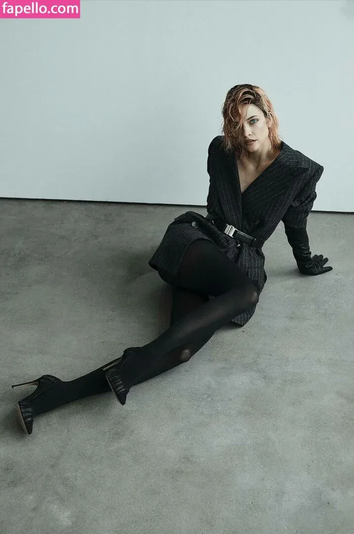 Barbara Palvin Onlyfans Photo Gallery 