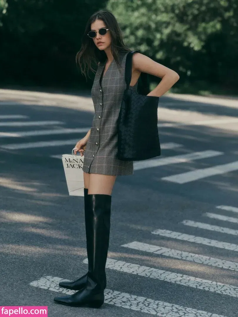 Barbara Palvin Onlyfans Photo Gallery 