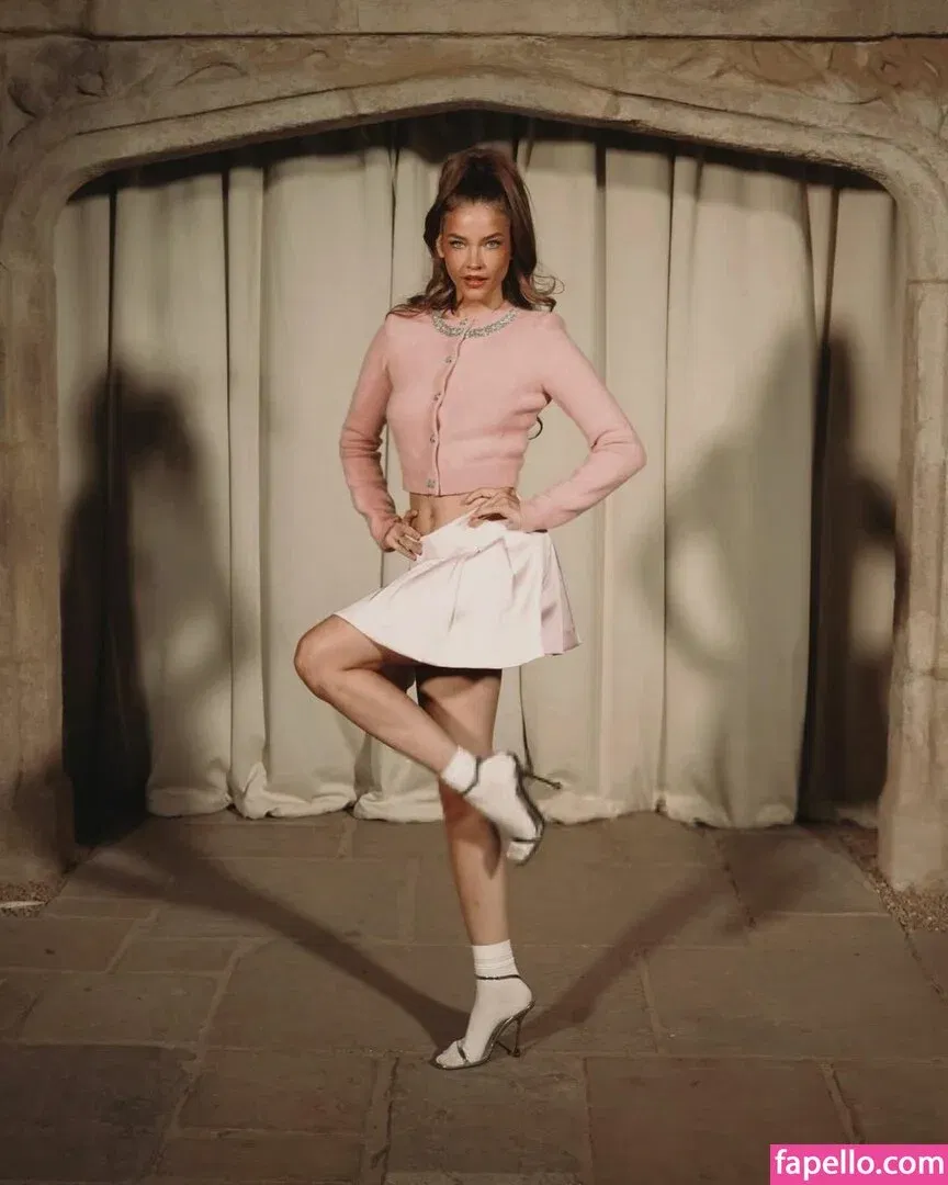 Barbara Palvin Onlyfans Photo Gallery 