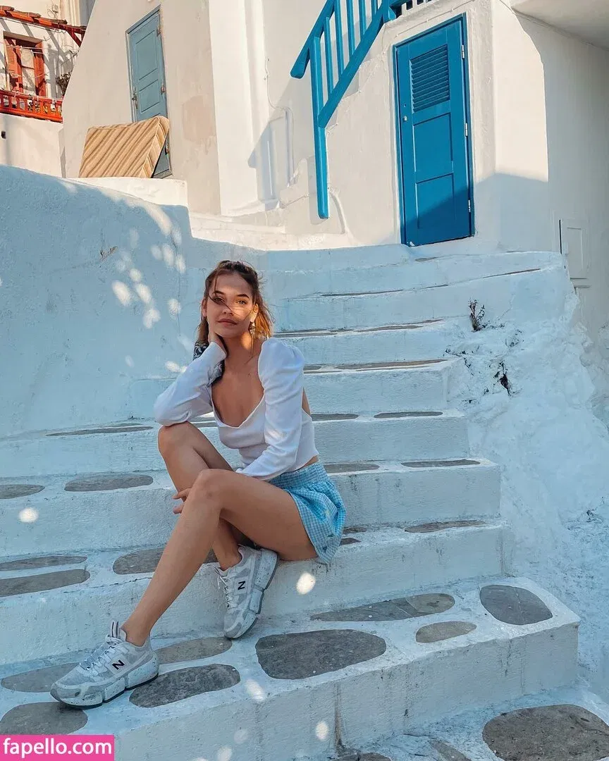 Barbara Palvin Onlyfans Photo Gallery 