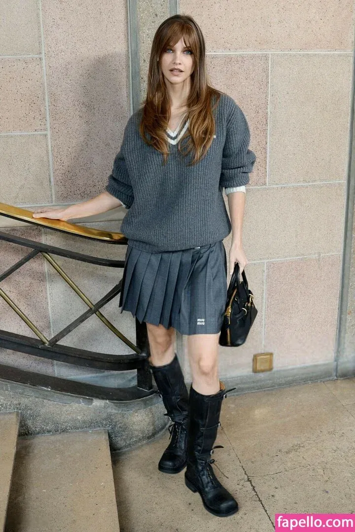 Barbara Palvin Onlyfans Photo Gallery 