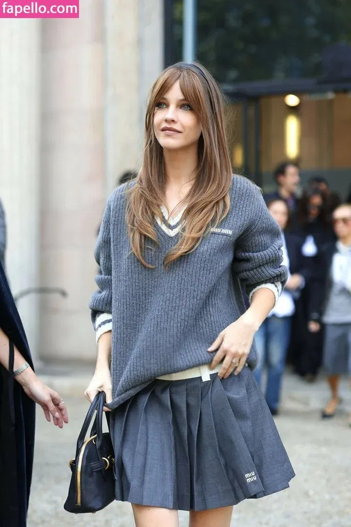 Barbara Palvin Onlyfans Photo Gallery 