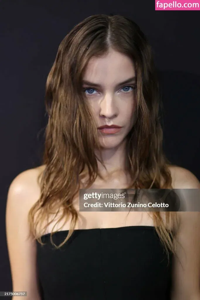 Barbara Palvin Onlyfans Photo Gallery 