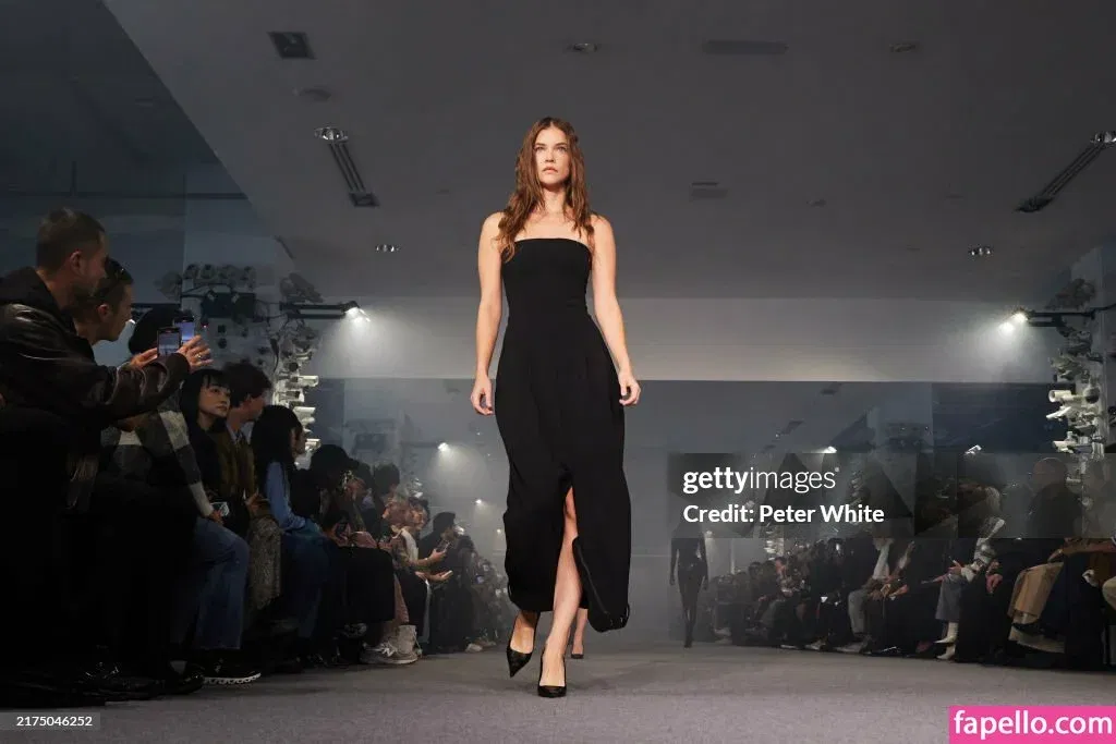 Barbara Palvin Onlyfans Photo Gallery 