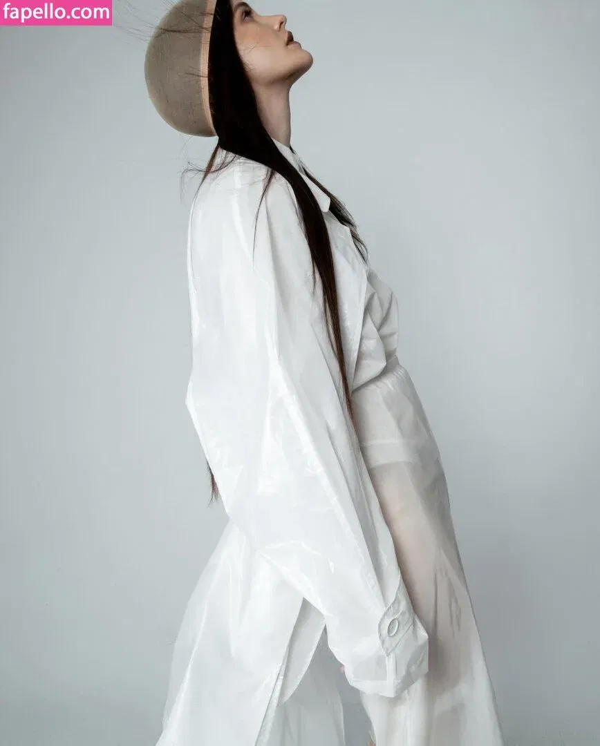 Barbara Palvin Onlyfans Photo Gallery 