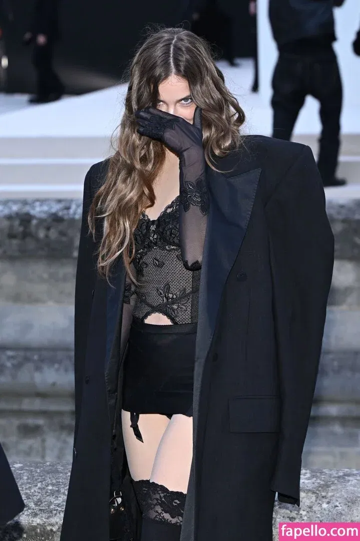 Barbara Palvin Onlyfans Photo Gallery 