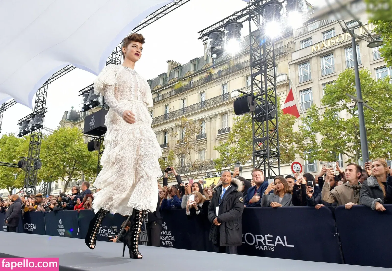 Barbara Palvin Onlyfans Photo Gallery 