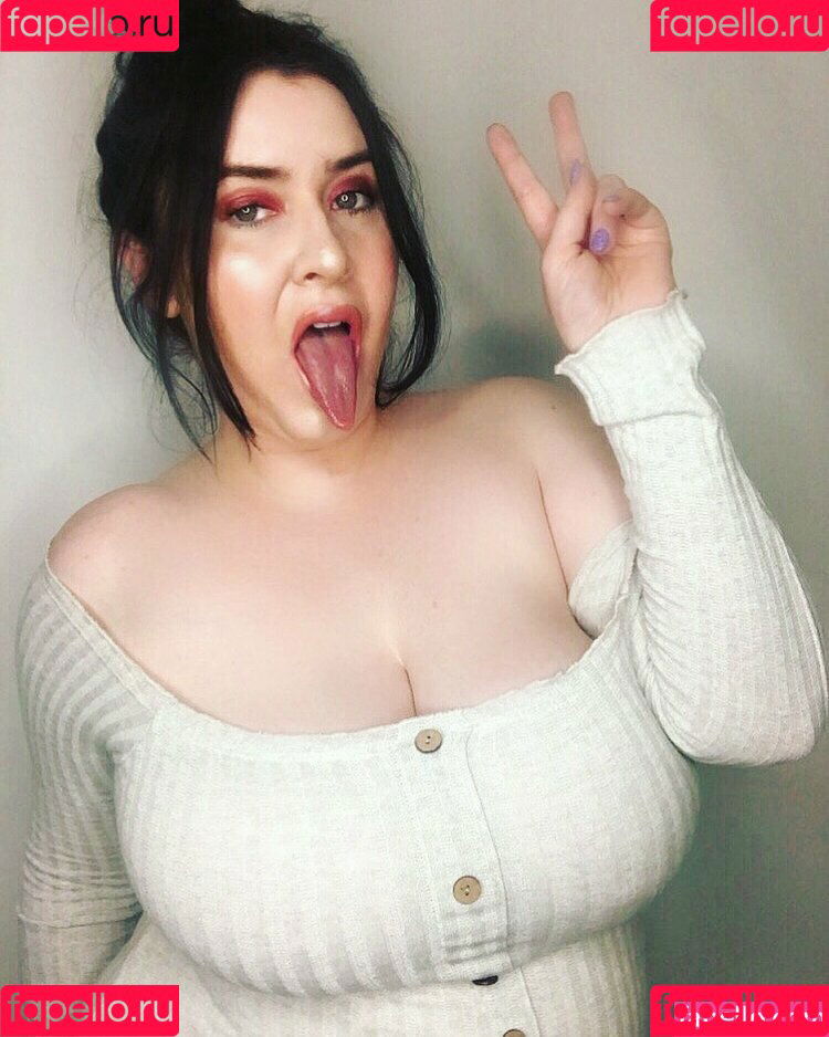 Suzie Mac Onlyfans Photo Gallery 