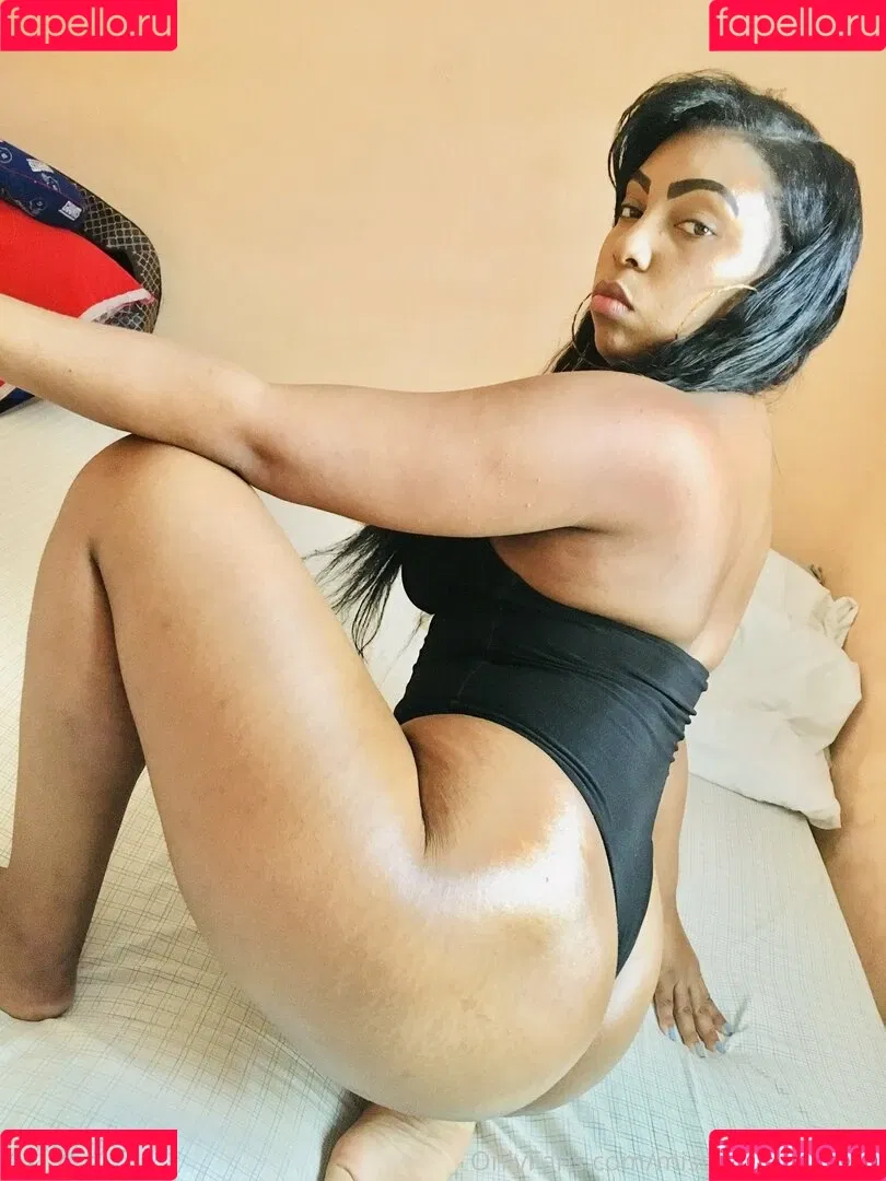 delirisantos Onlyfans Photo Gallery 