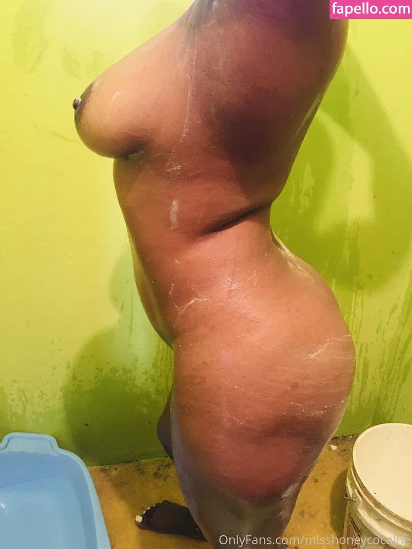 delirisantos Onlyfans Photo Gallery 