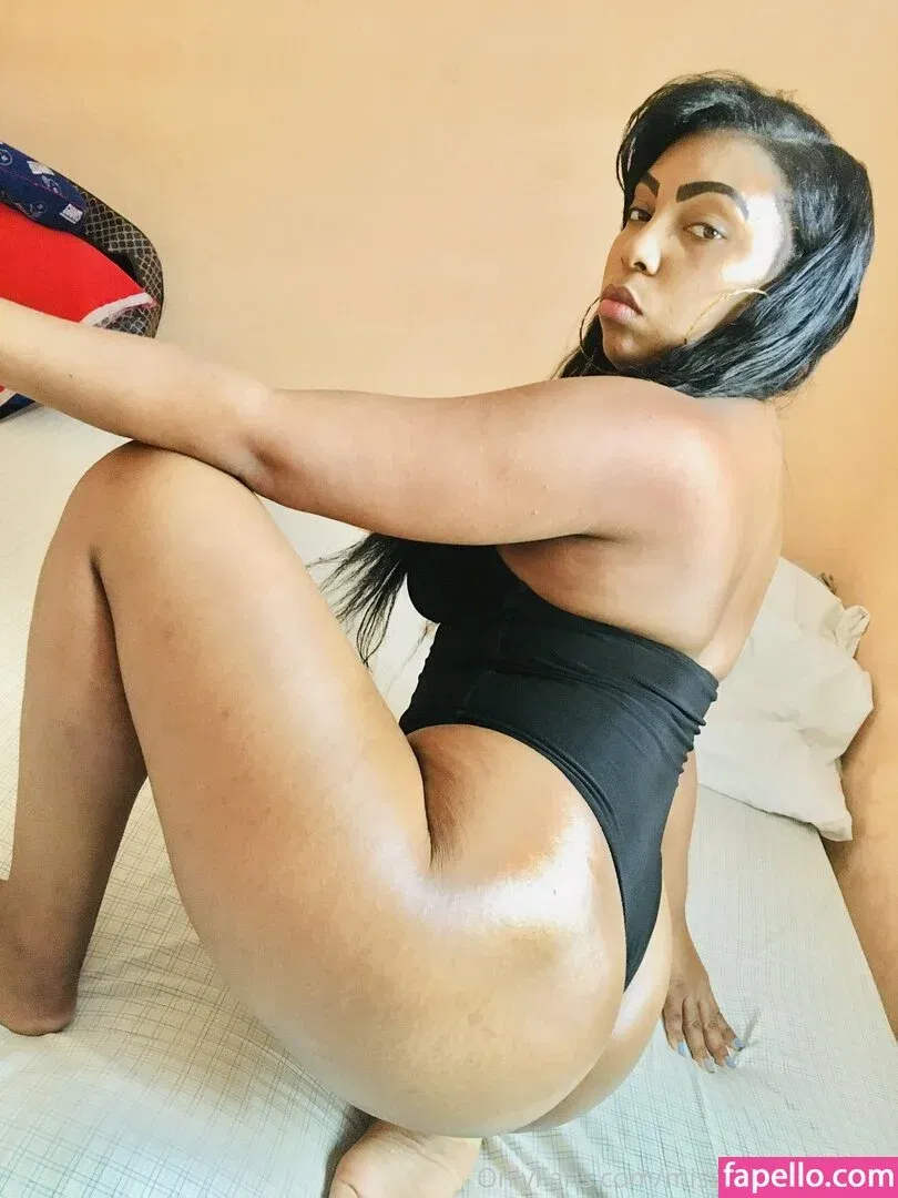 delirisantos Onlyfans Photo Gallery 