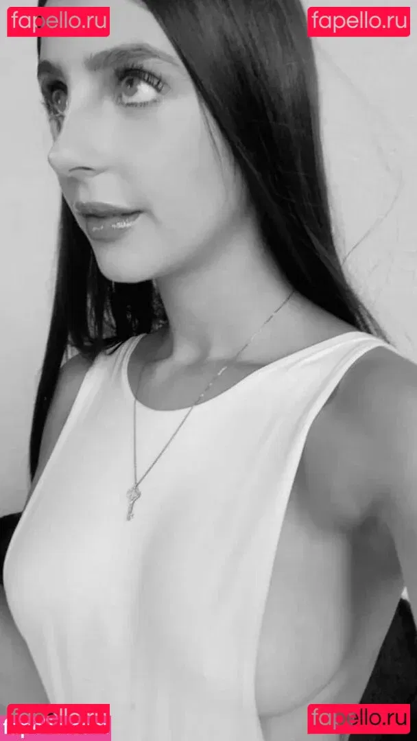 Gabinocentee Onlyfans Photo Gallery 