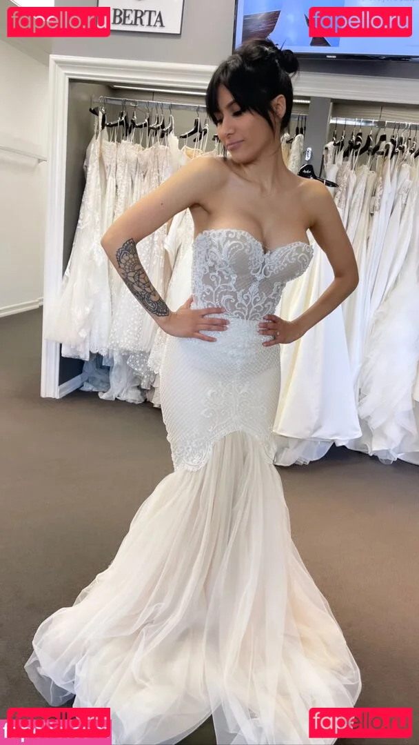 Cristina Valenzuela Onlyfans Photo Gallery 