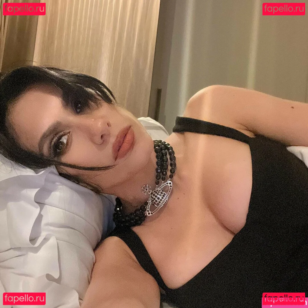 Cristina Valenzuela Onlyfans Photo Gallery 