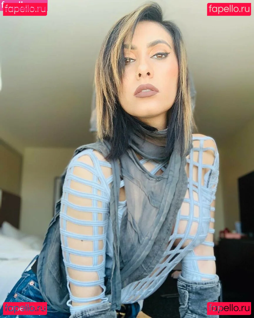 Cristina Valenzuela Onlyfans Photo Gallery 