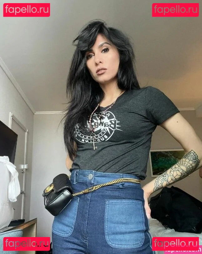 Cristina Valenzuela Onlyfans Photo Gallery 