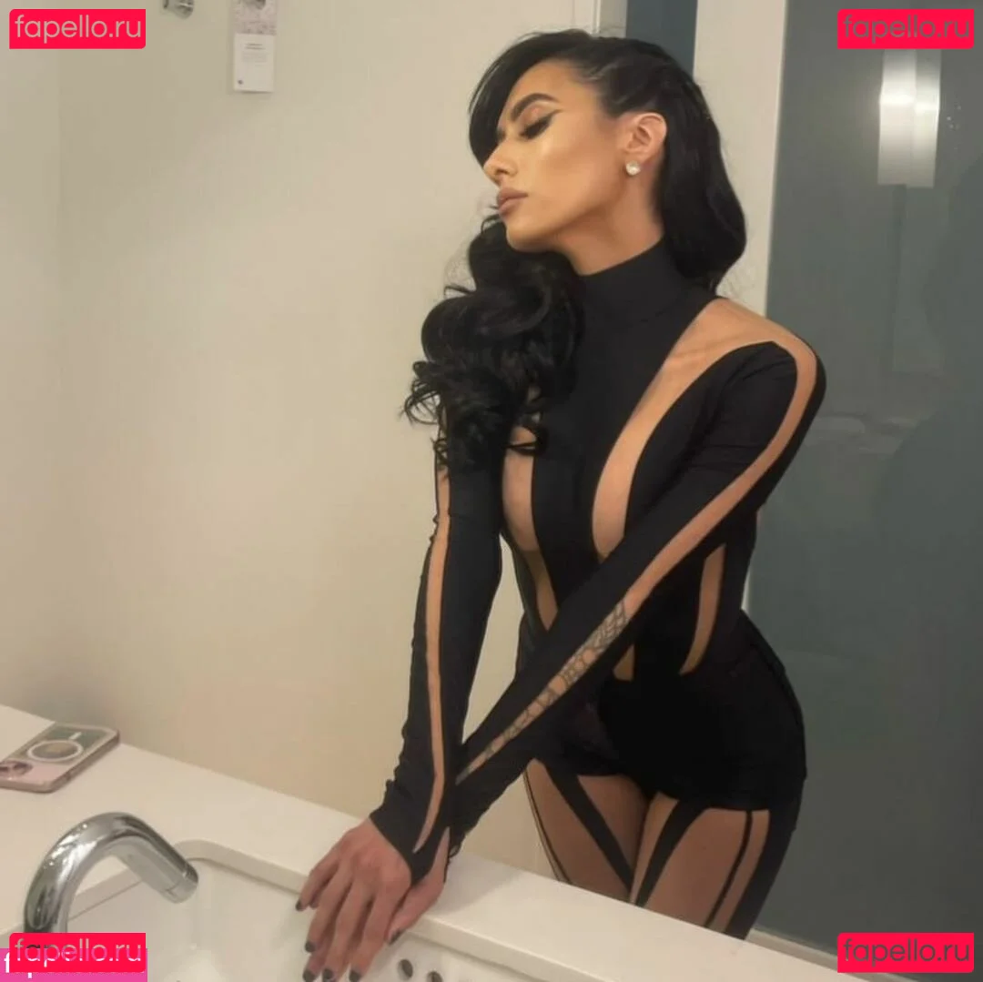 Cristina Valenzuela Onlyfans Photo Gallery 