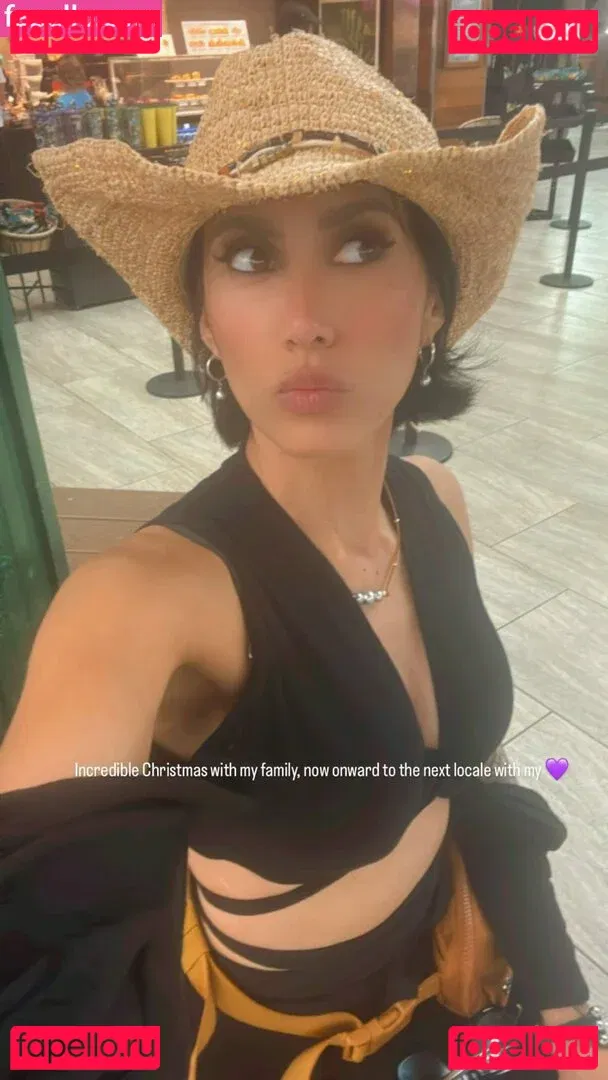 Cristina Valenzuela Onlyfans Photo Gallery 