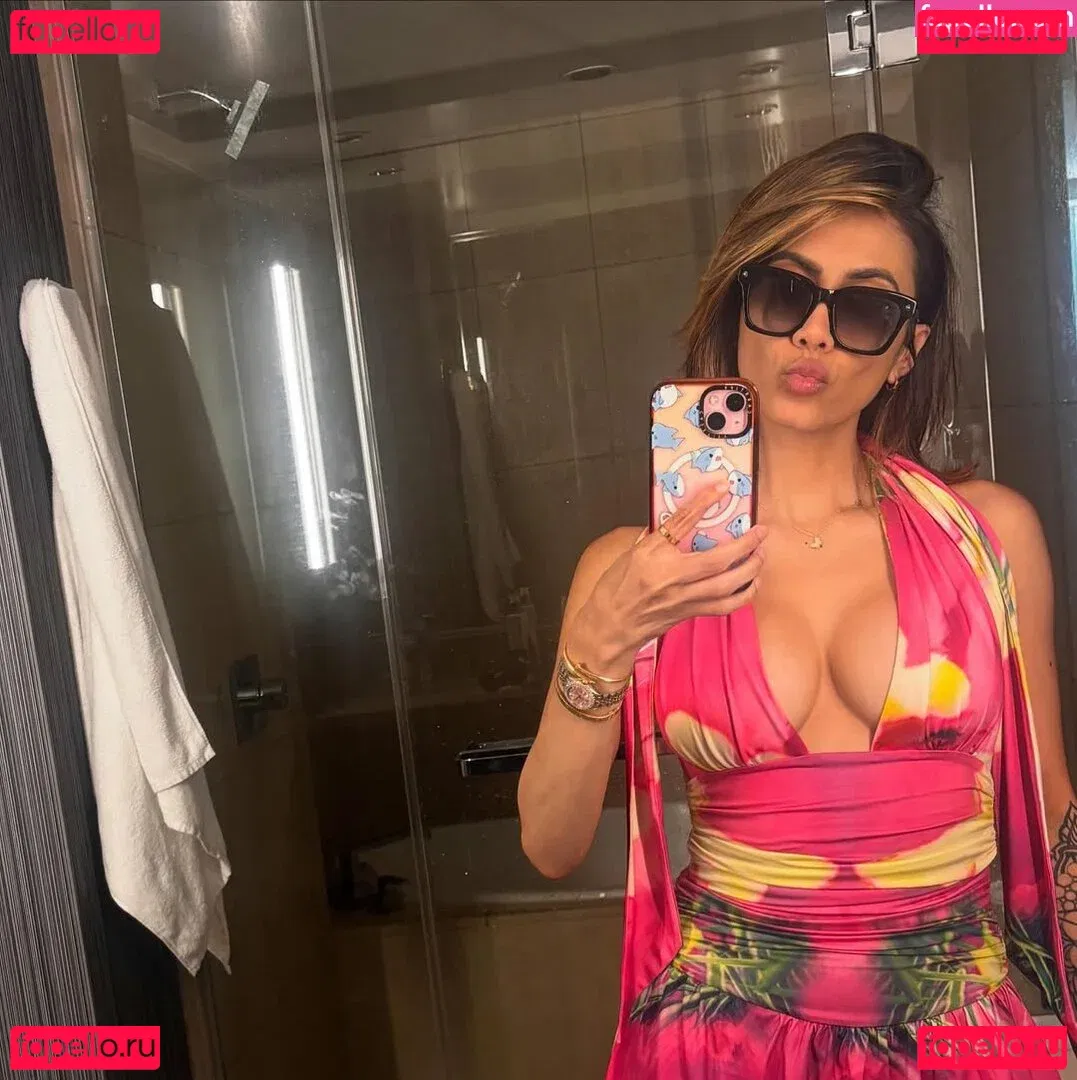 Cristina Valenzuela Onlyfans Photo Gallery 