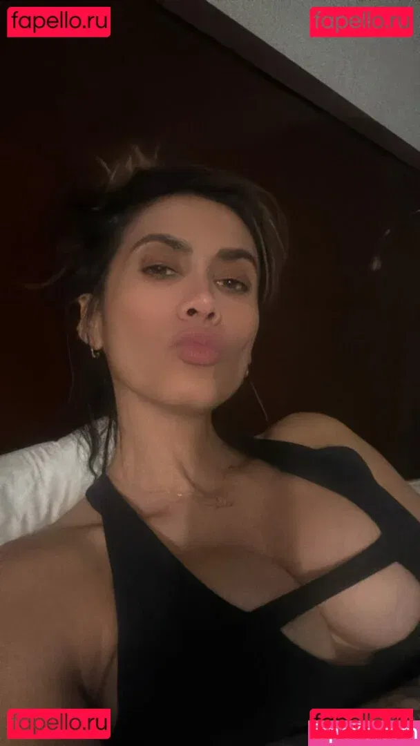 Cristina Valenzuela Onlyfans Photo Gallery 