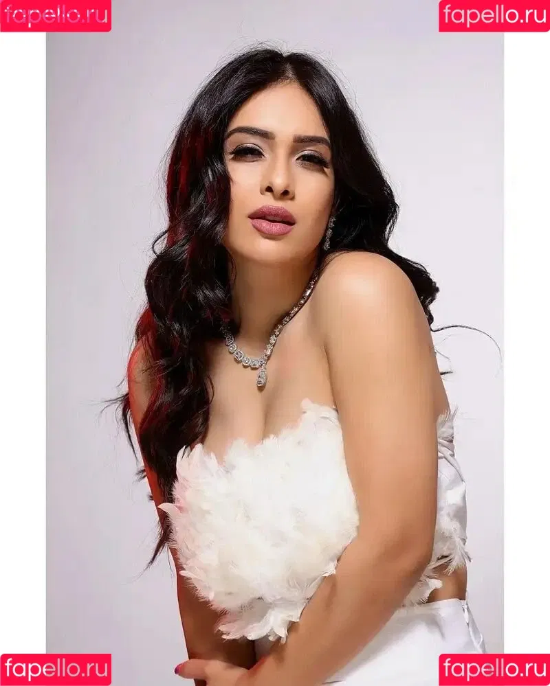 Neha Malik Onlyfans Photo Gallery 