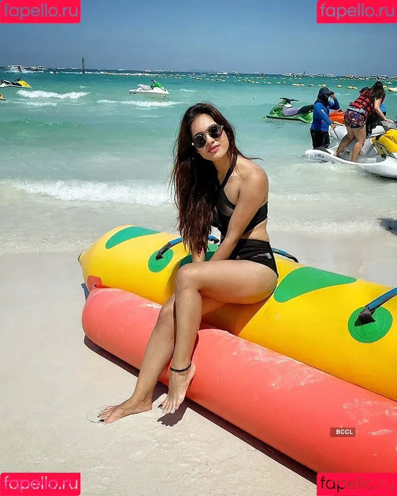 Neha Malik Onlyfans Photo Gallery 