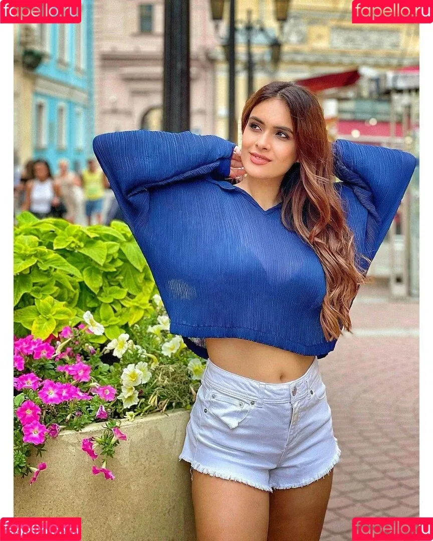 Neha Malik Onlyfans Photo Gallery 