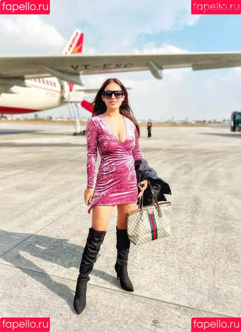 Neha Malik Onlyfans Photo Gallery 