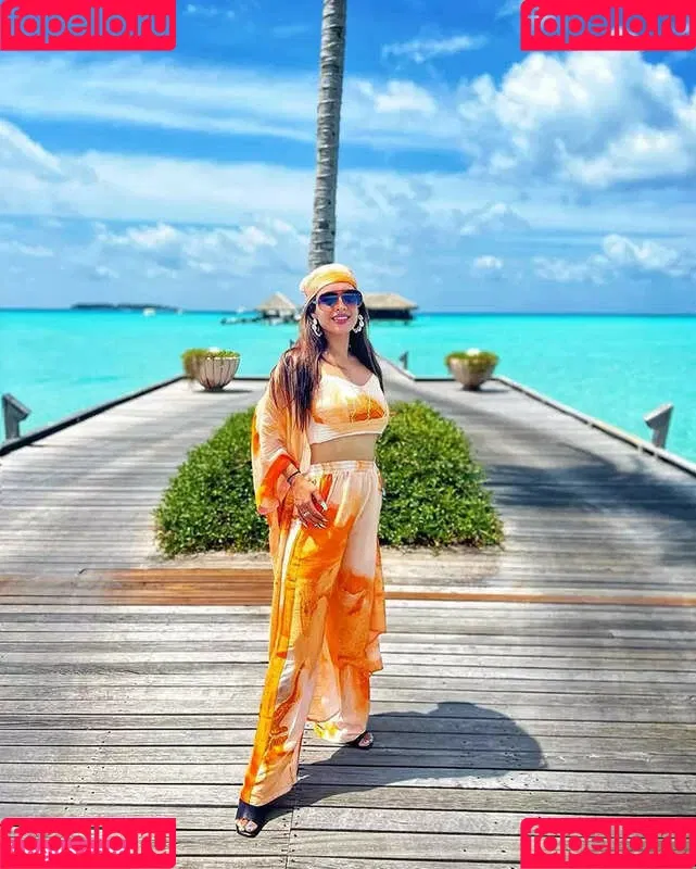 Neha Malik Onlyfans Photo Gallery 