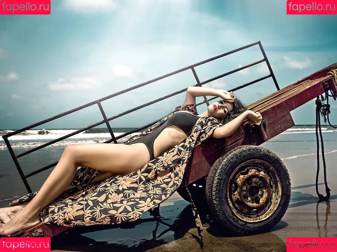 Neha Malik Onlyfans Photo Gallery 