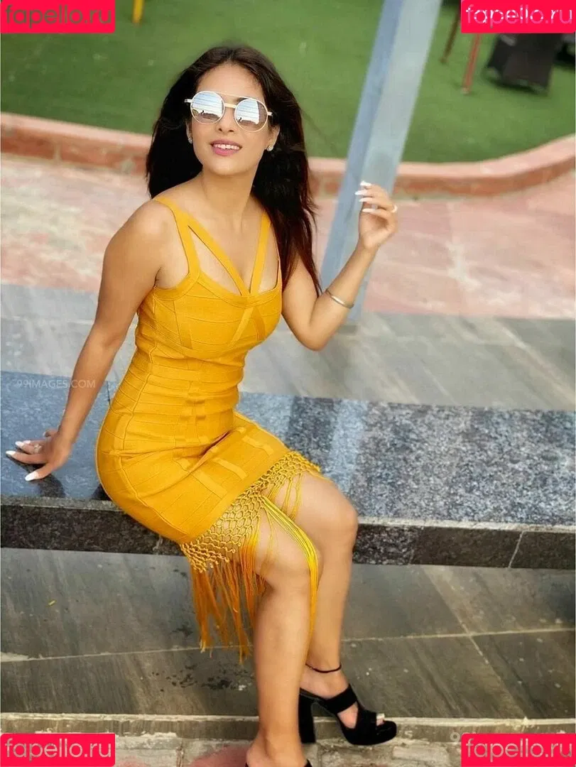 Neha Malik Onlyfans Photo Gallery 