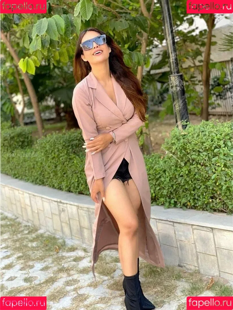 Neha Malik Onlyfans Photo Gallery 