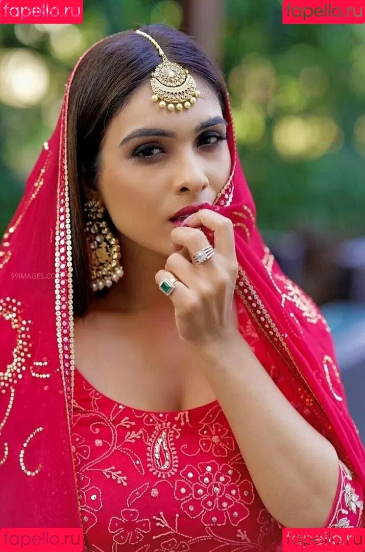 Neha Malik Onlyfans Photo Gallery 
