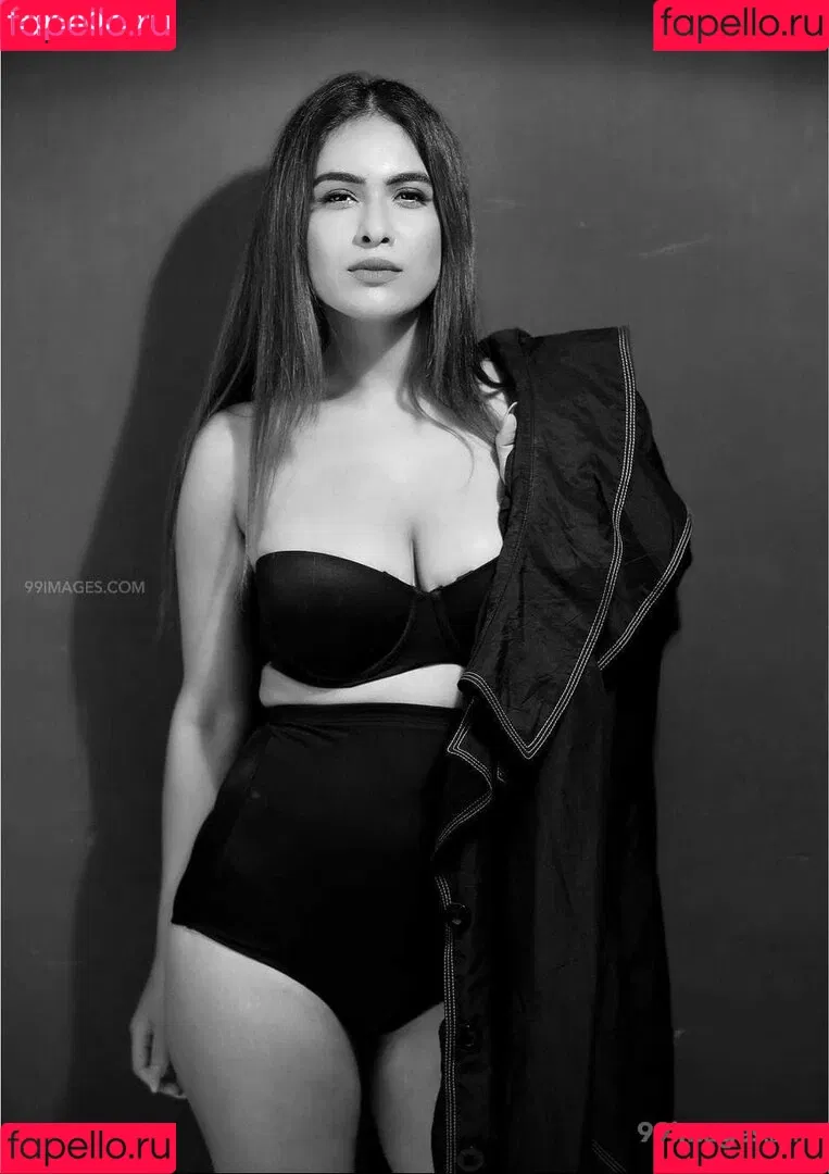 Neha Malik Onlyfans Photo Gallery 